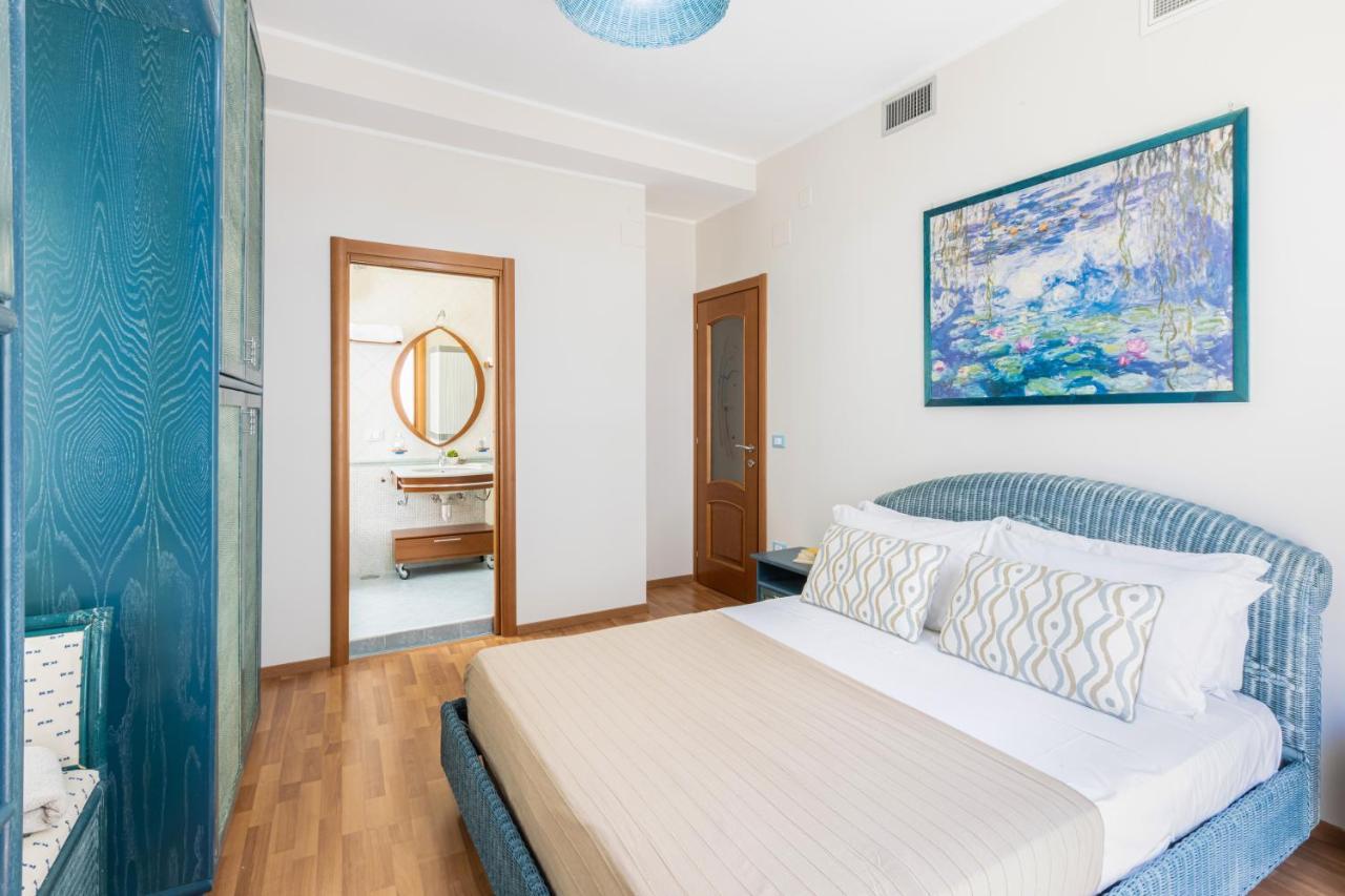 Sorrentovibes - Spacious 3 Bedrooms Apartment In Sorrento Oldtown Bagian luar foto