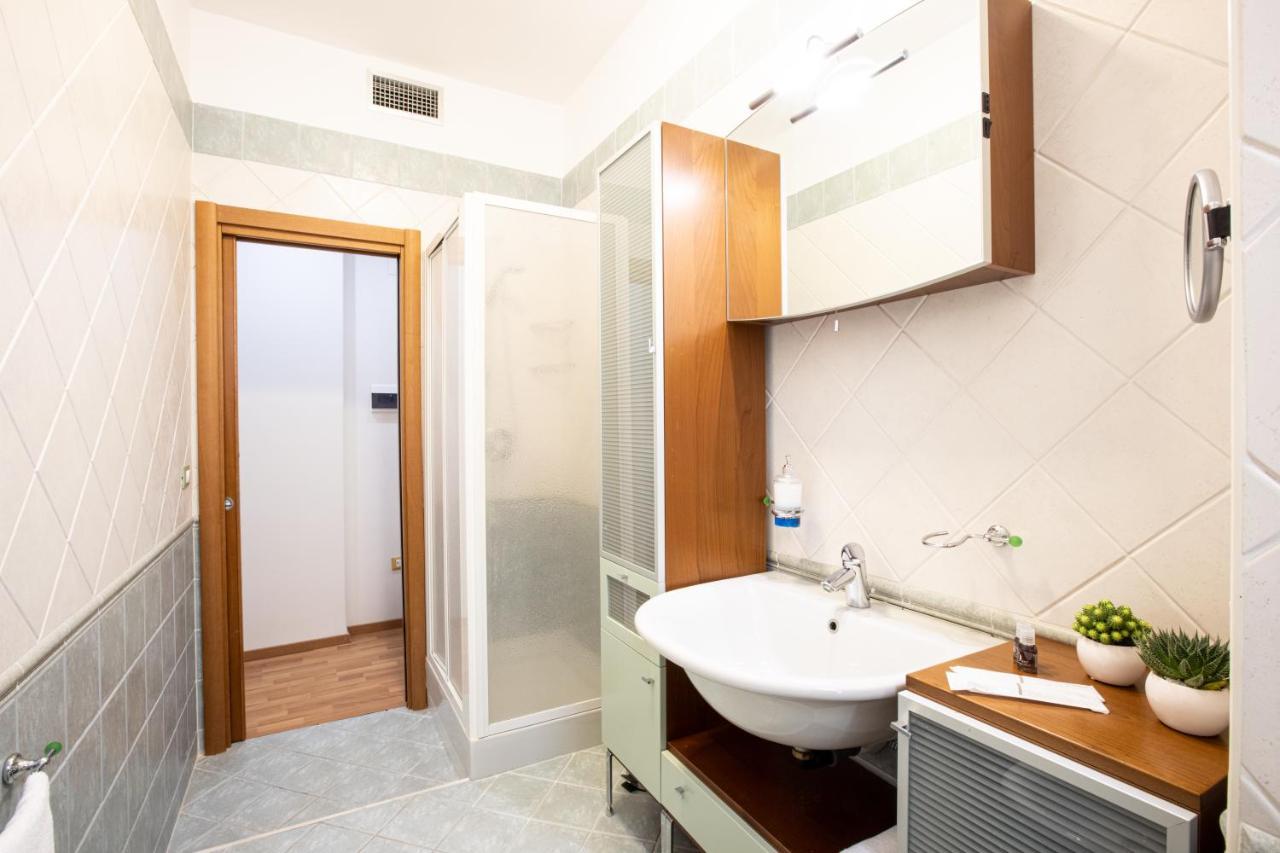 Sorrentovibes - Spacious 3 Bedrooms Apartment In Sorrento Oldtown Bagian luar foto