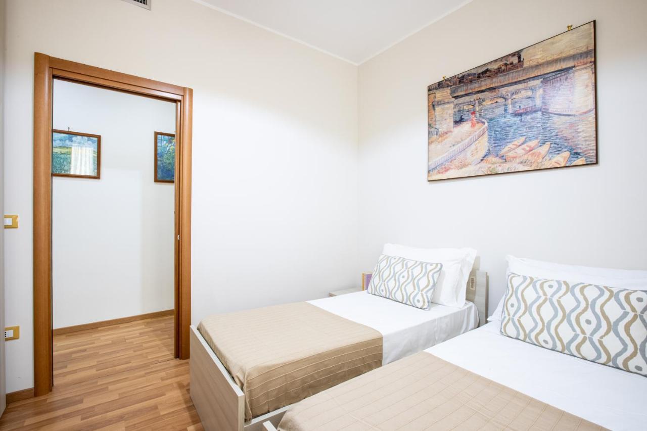 Sorrentovibes - Spacious 3 Bedrooms Apartment In Sorrento Oldtown Bagian luar foto